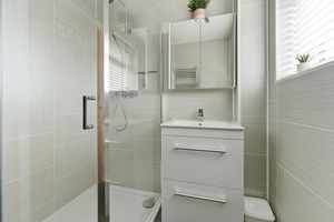 Photo 28- click for photo gallery